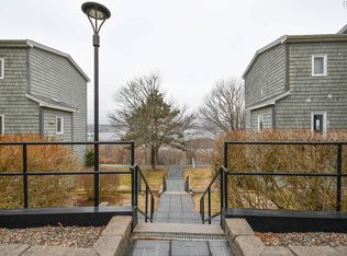 5881 Gainsborough Pl, Halifax, NS B3K 5R6