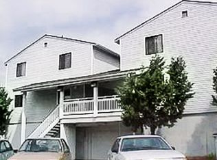 Spacious Apartments with Parking & Storage in Prime Location, Bellingham, WA 98229