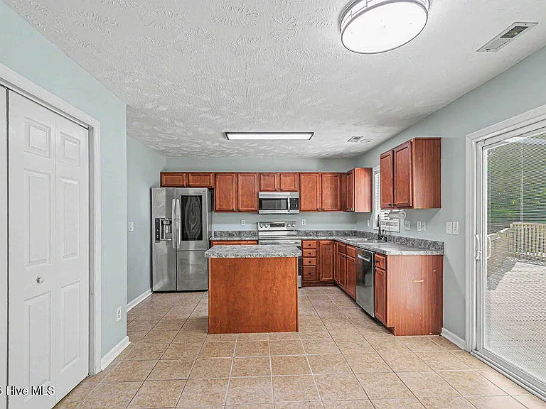 301 Old Dam Rd — Photo 18