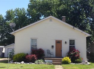 9806 Gentry Ave, Saint Louis, MO