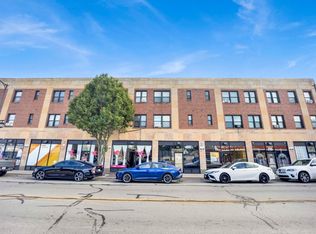 701 S 5th Ave #211, Maywood, IL 60153