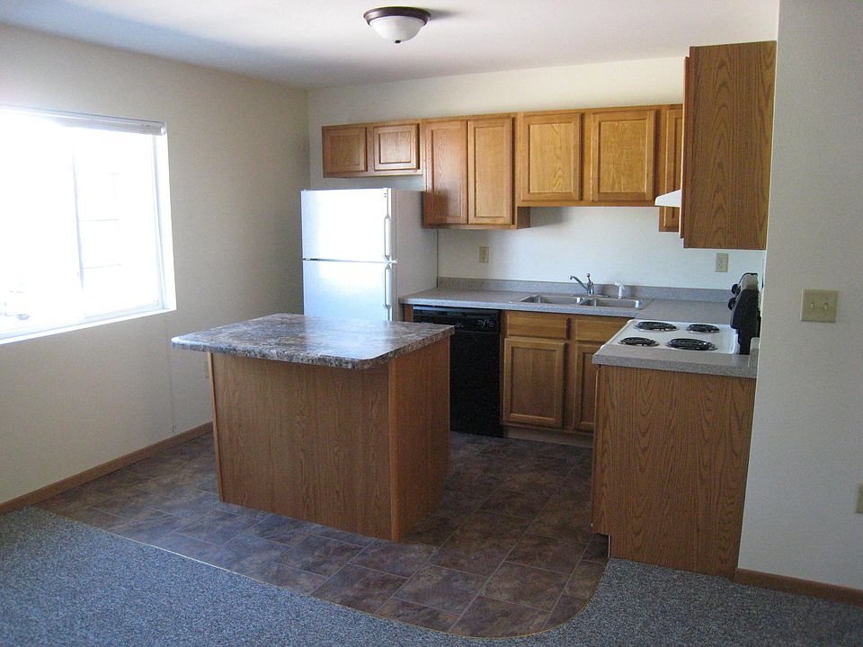 1st image of 1009 Grant Ave APT 8