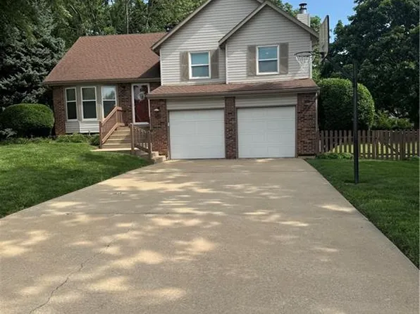 15622 W 125th St, Olathe, KS 66062