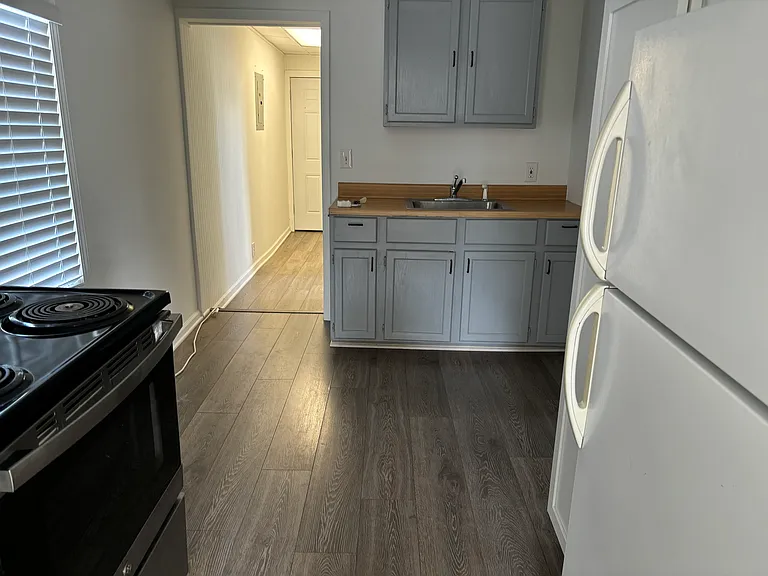 62 N Washington St #2 — Photo 6