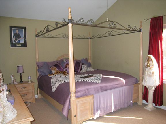2nd image of 15030 Poquessing Creek Ln