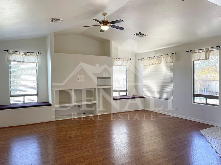 29445 N 46th Pl — Photo 7