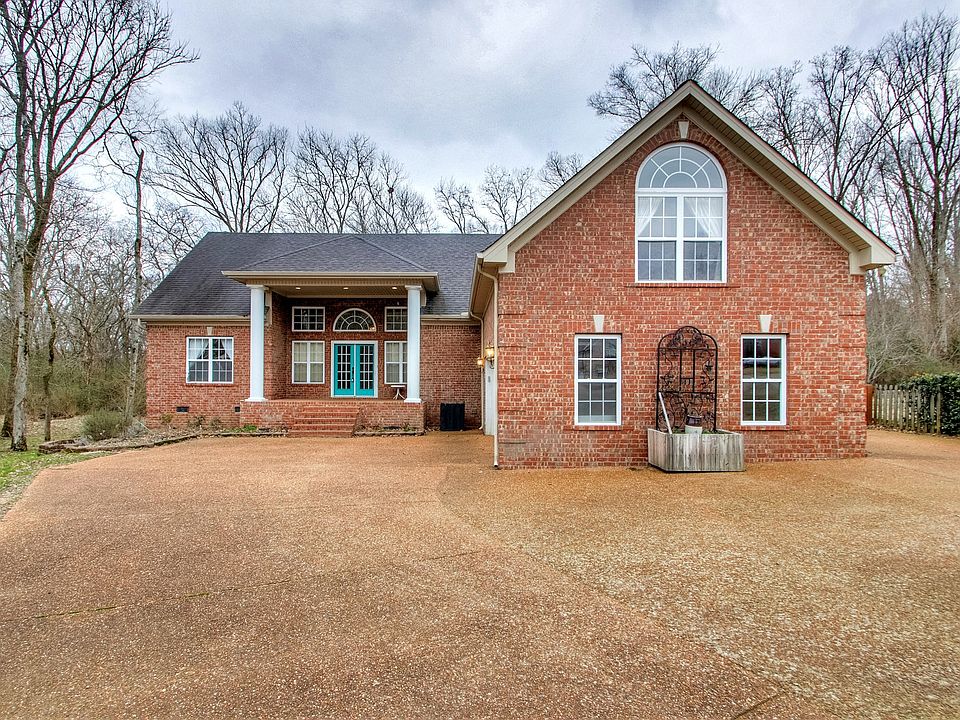 1st image of 903 River Branch Ct