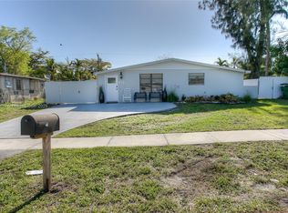 3900 SW 60th Ave, Davie, FL 33314