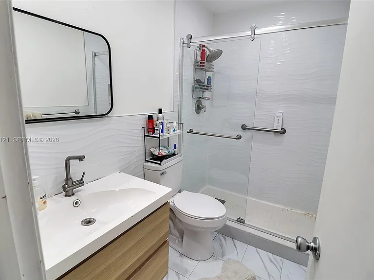 17920 NW 68th Ave #31 — Photo 17