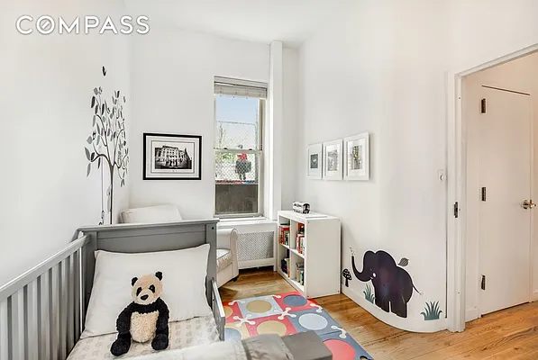 Sold by Compass | media 2