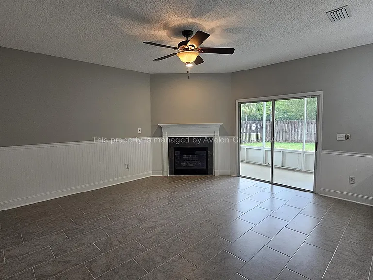 13983 Summer Breeze Dr — Photo 11