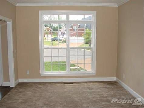 5th image of 704 Regent Ct