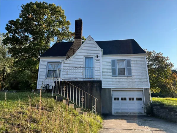 3616 Milligantown Rd, New Kensington, PA 15068