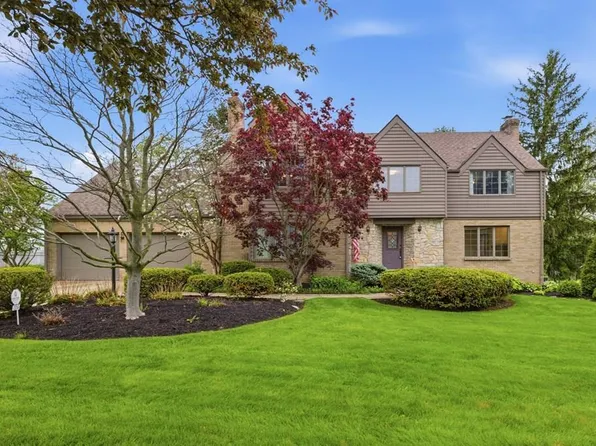1314 Blossom Ln, Ashland, OH 44805