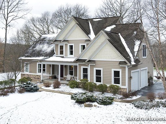 3rd image of 4875 Whitney Pines Dr SE