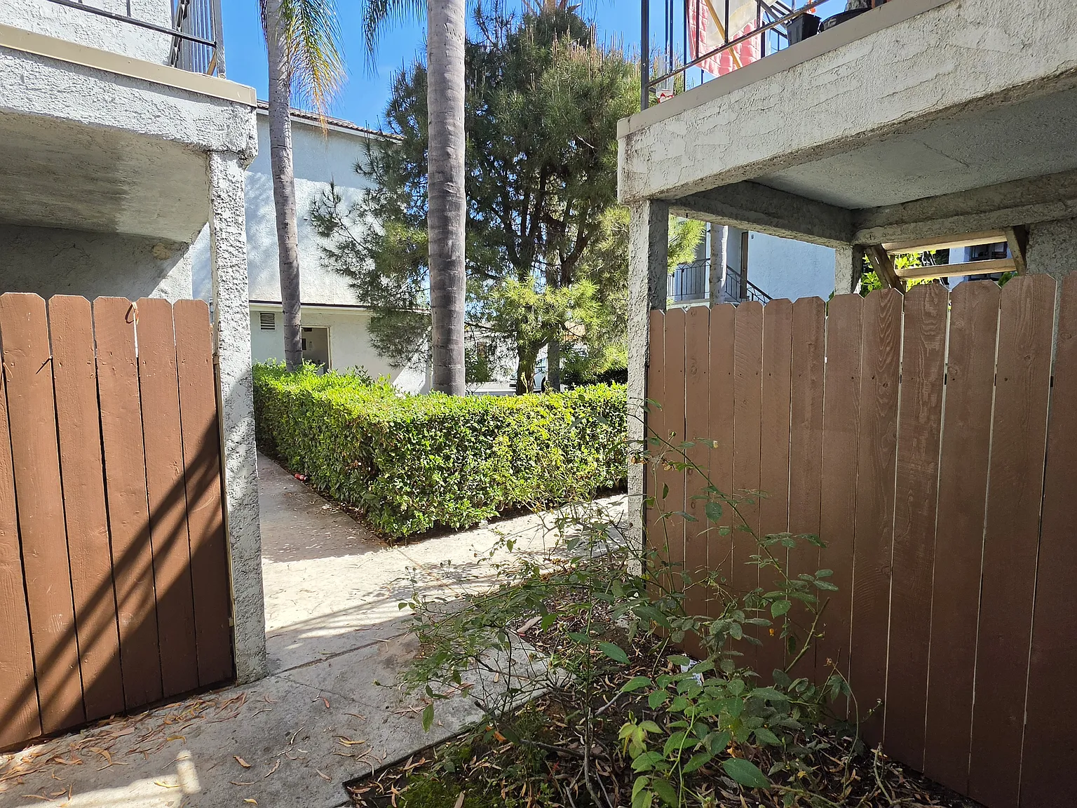 2 bed, 1075 sqft, $2,250 — Photo 2