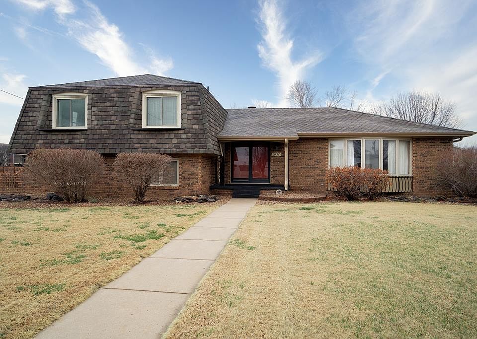 1st image of 507 Montclair Dr
