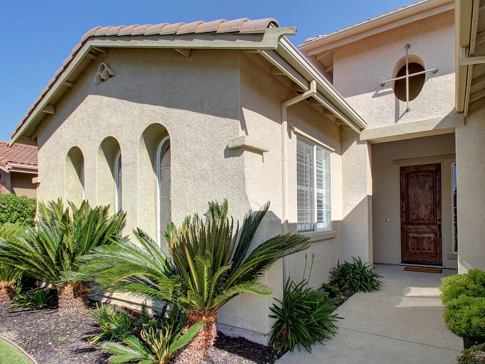 1st image of 291 Vista Creek Cir