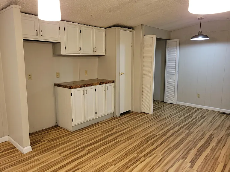 832 Briny Ln — Photo 4