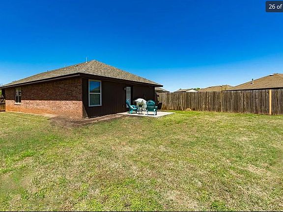 2nd image of 5606 Clearwater Dr