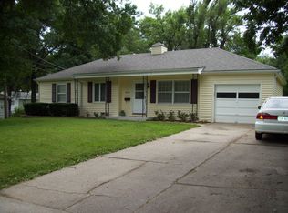 8756 Switzer Rd, Overland Park, KS 66214