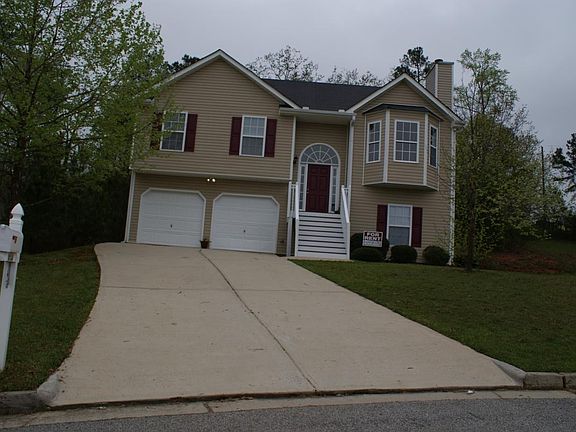 Lovely Split Level Home Fully Renovated