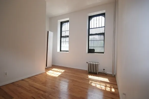 Rented by MNS | media 13