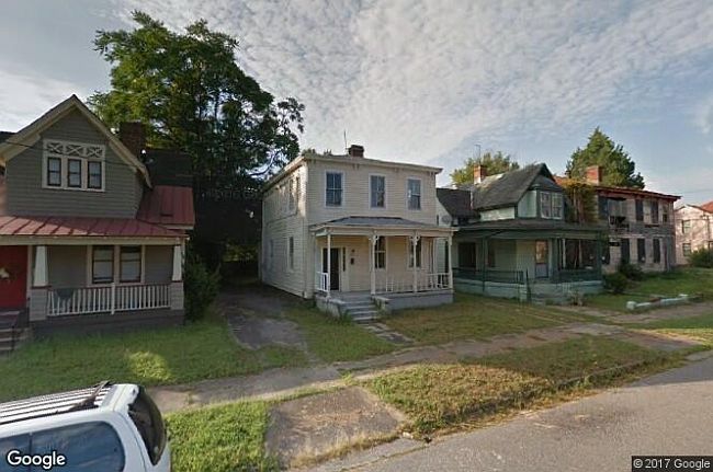 1st image of 842 W High St