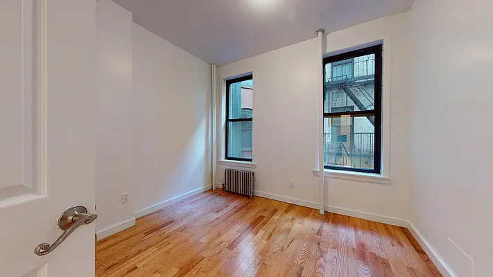 Rented by Bond New York | media 12