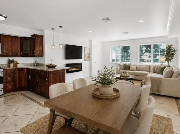 124 68th St APT 102, Guttenberg, NJ 07093