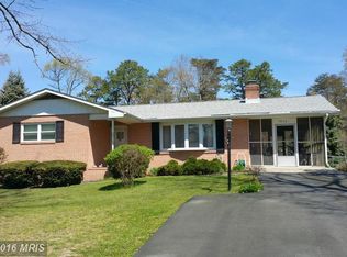 7856 W Riverside Dr, Pasadena, MD 21122