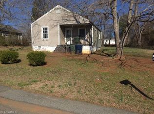 610 Burgess St, Lexington, NC 27292