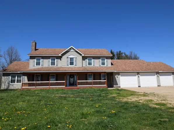 47944 County Road 673, Lawrence, MI 49064