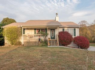 7595 Rising Brooks Ln, Knoxville, TN 37918