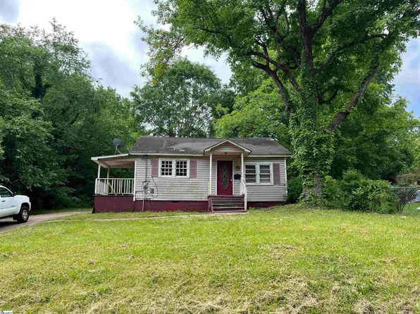 310 Hickory St, Gaffney, SC 29340