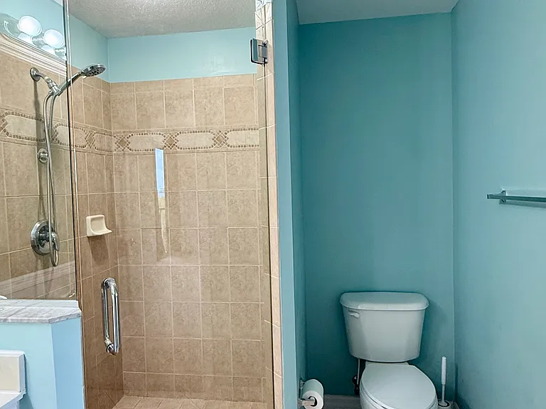 900 E Marion Ave #1202 — Photo 32