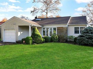 94 Patton Blvd, New Hyde Park, NY 11040