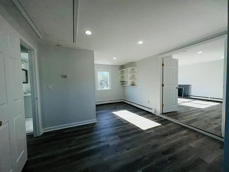 79 Hawkins Ave — Photo 24
