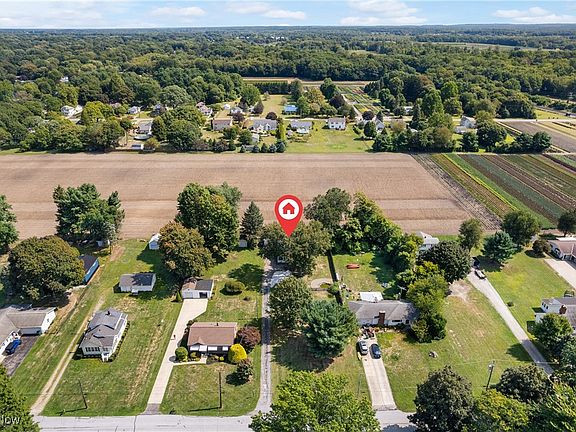 5th image of 79 Fruitland Ave