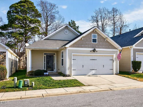 93 Denby Cir, Clayton, NC 27527