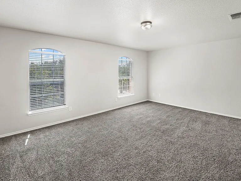 2127 Red Rock Xing — Photo 15