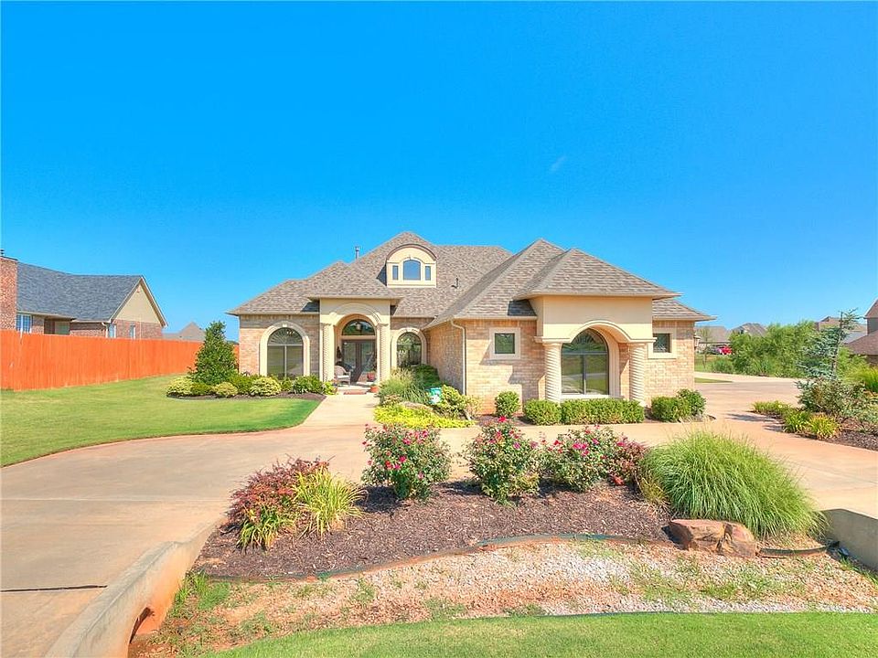 1st image of 15900 Sterling Canyon Dr