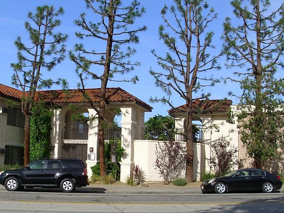 3rd image of 6253 Lankershim Blvd APT 211