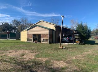 385 Grubbs Rd, Sealy, TX 77474