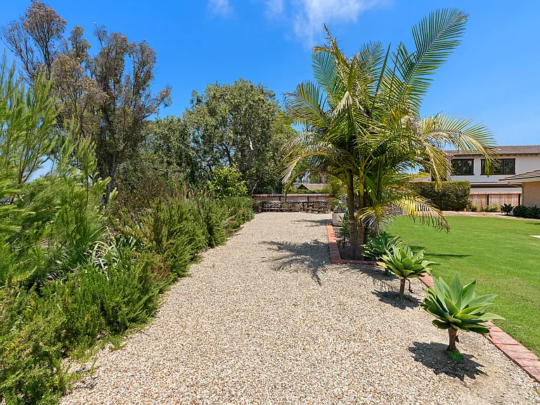 1440 San Ignacio — Photo 80