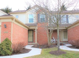 3107 Village Cir, Ann Arbor, MI 48108