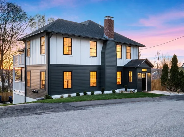 238 Bellevue St #2, Newton, MA 02458