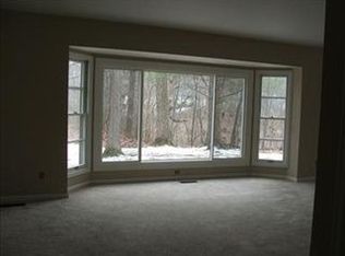 1690 Graham Dr, Chesterton, IN 46304