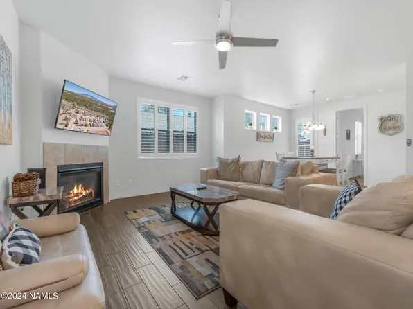 2458 W Pollo Cir, Flagstaff, AZ 86001