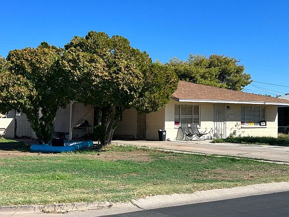 2nd image of 6719 N 49th Ave